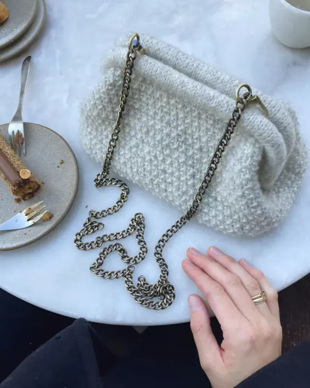 Winter Clutch - Petiteknit
